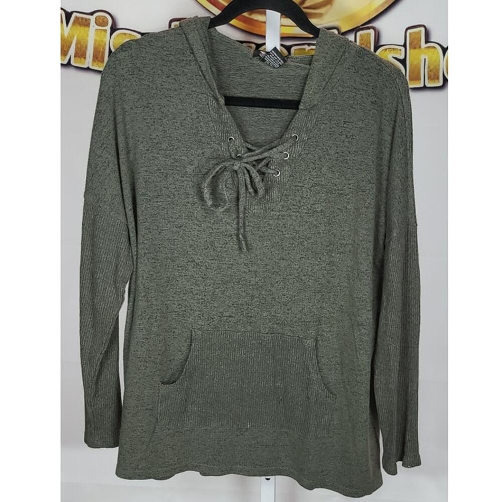 Macys Miss Chievous  Green oversized hooded sweater Size XL